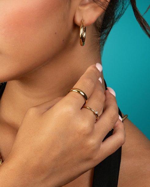 Classica Hoop Earrings