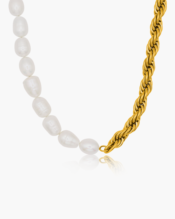 Imperia Freshwater Pearl Necklace