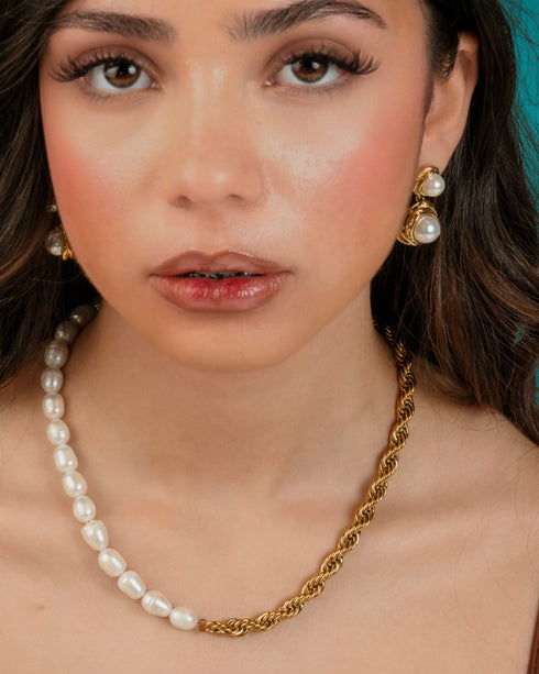 Alma di Mare Dangling Earrings