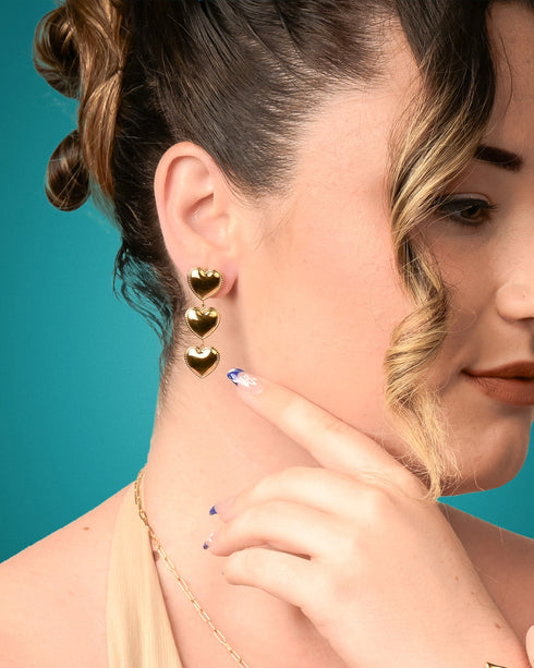 Trésor D’Amour Dangling Earrings