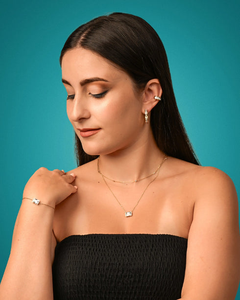 Clarisse Clip On Huggies