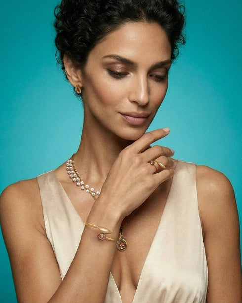 Pearled Embrace Bangle (Champagne)