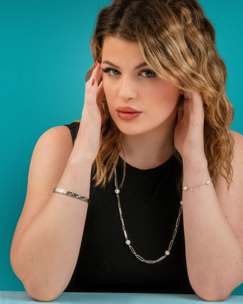 Love in Motion Bangle Silver