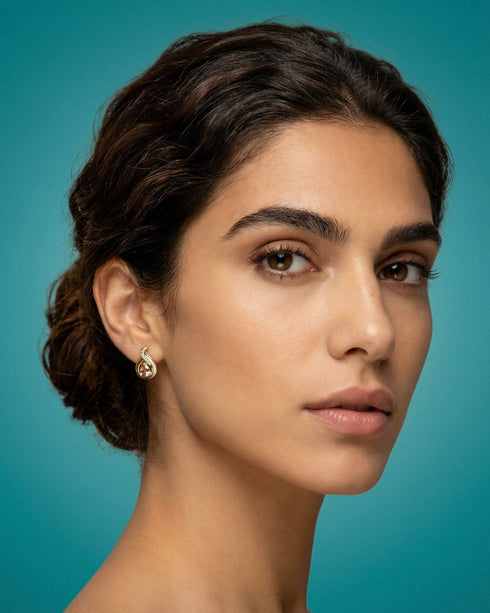 Pearled Embrace Stud Earrings (Champagne)