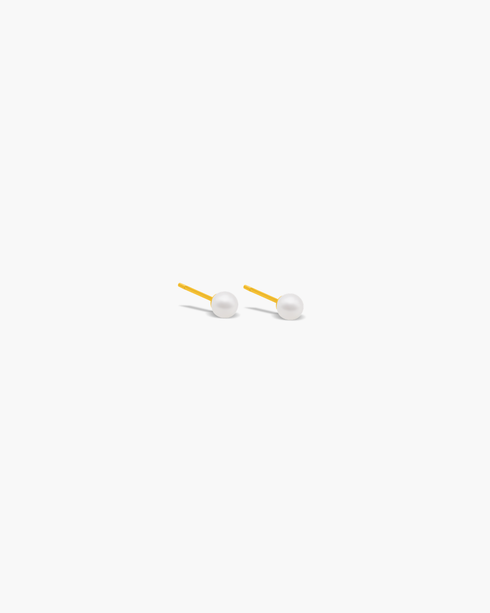 Alba Pearl Stud Earrings